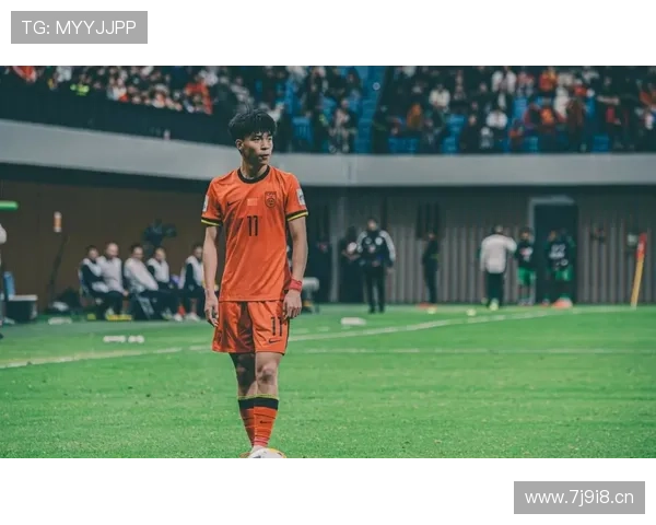 国安18岁新星邓捷夫迎来首秀